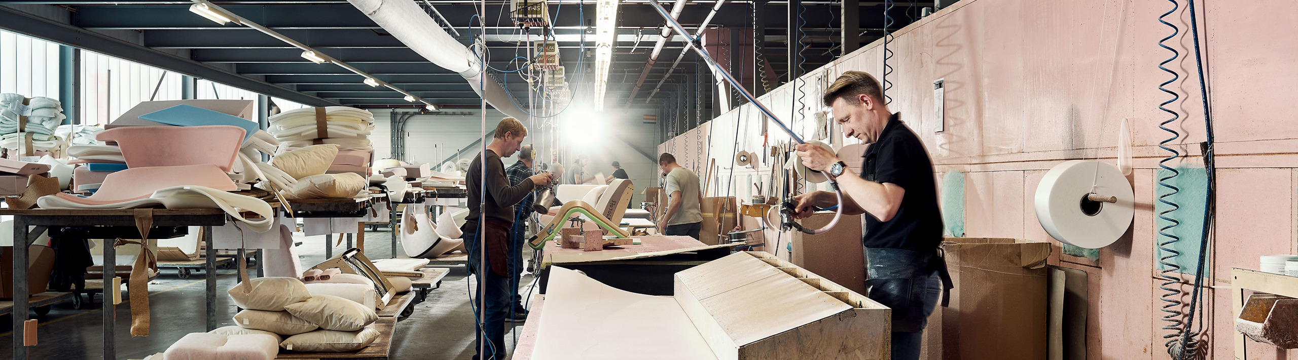 Productiemedewerker meubelmakerij