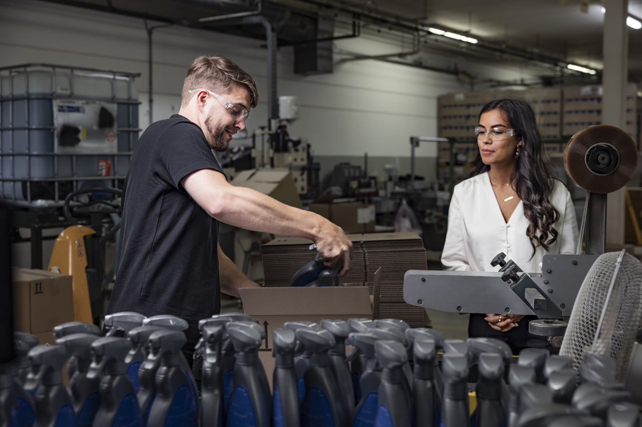 Productiewerk en magazijnwerk: wat is het verschil?